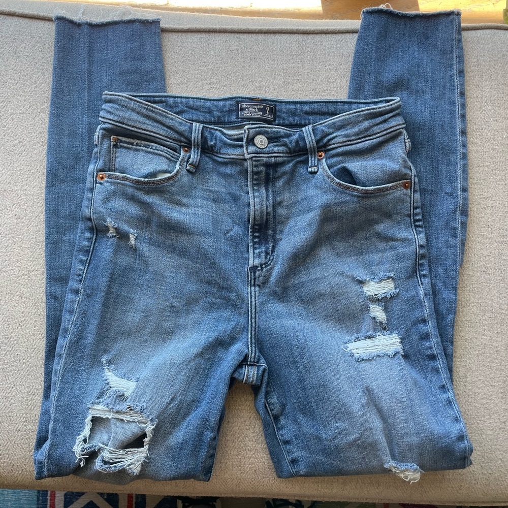 Abercrombie & Fitch denim, Simone High rise, 29